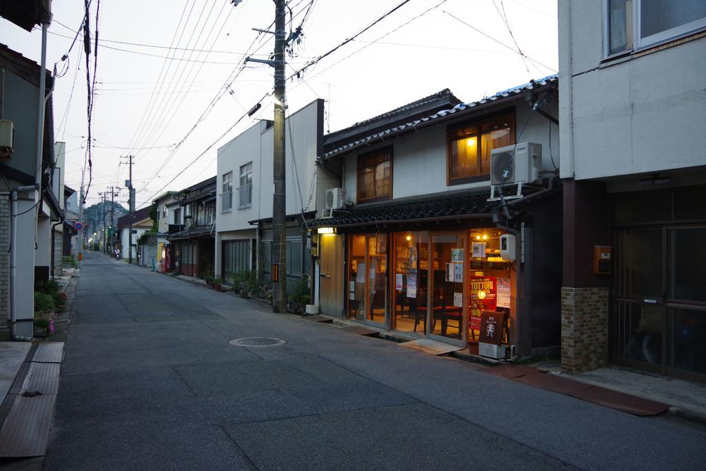 Kaiho Guest House Katsuzo Йонаґо Екстер'єр фото